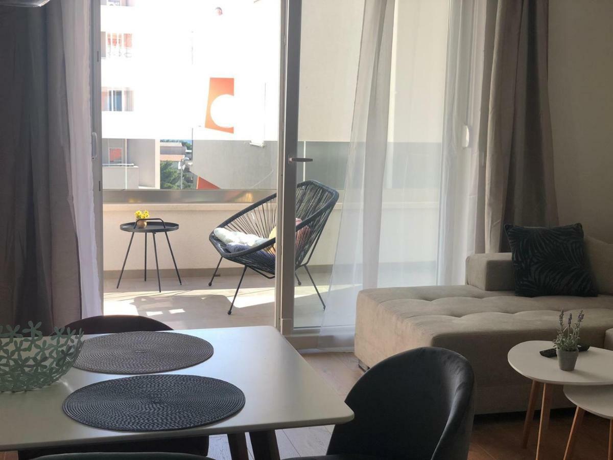 Apartment Flora Makarska Eksteriør bilde